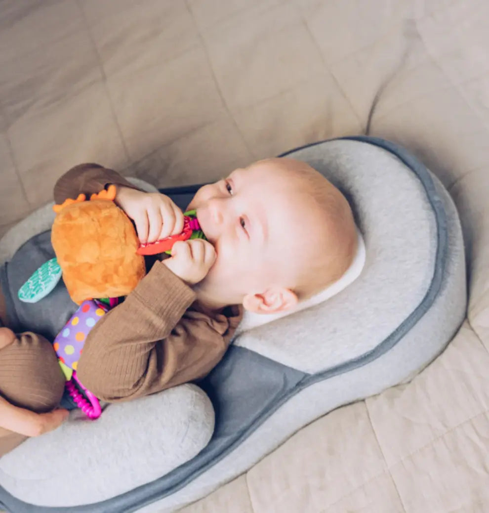 CuddleCloud™ – For Spills, Colic & Safer Sleep
